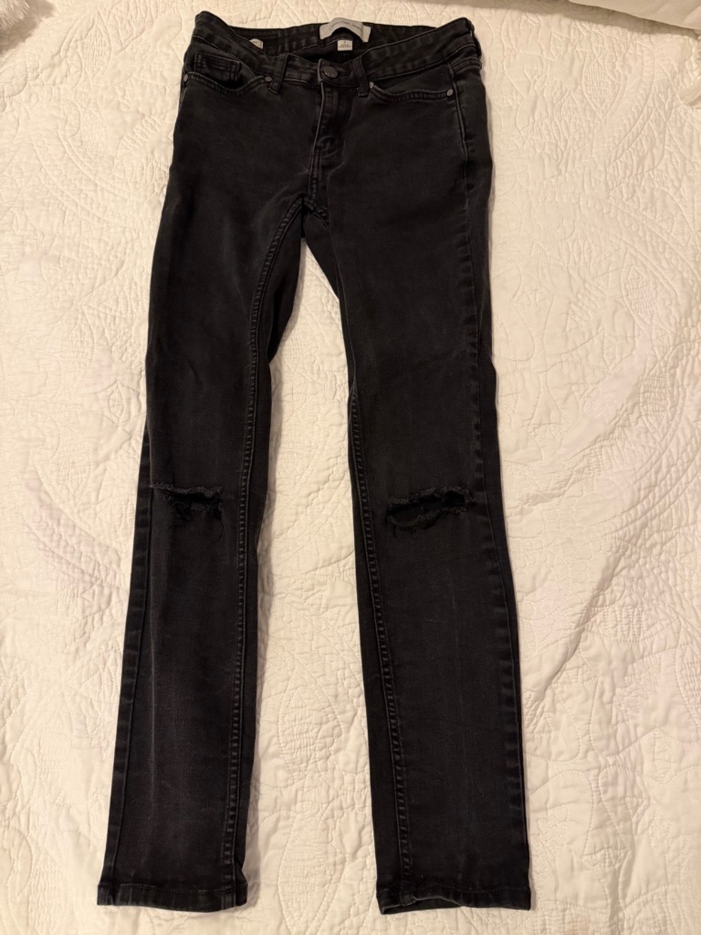 Calvin Klein Jeans Black Skinny Jeans with Knee Rips